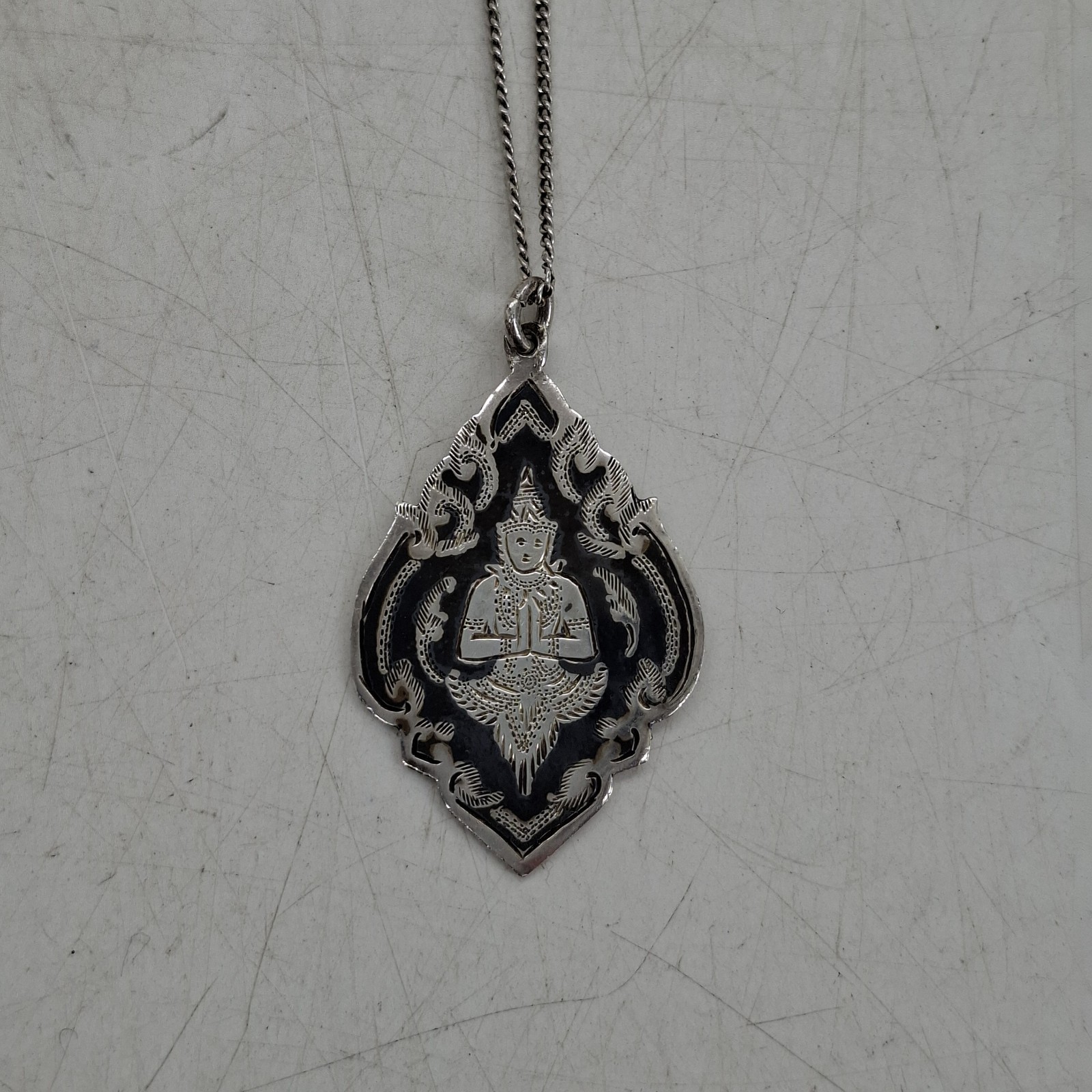 Siam Marked Sterling Silver Black Niello Pendant Necklace Chain 9.41 g Jewellery