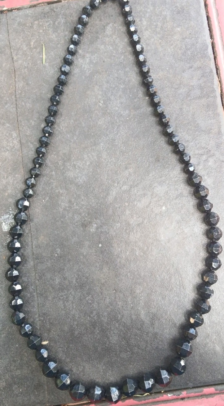 Classic Any Occasion Black Faceted Round Beaded Necklace