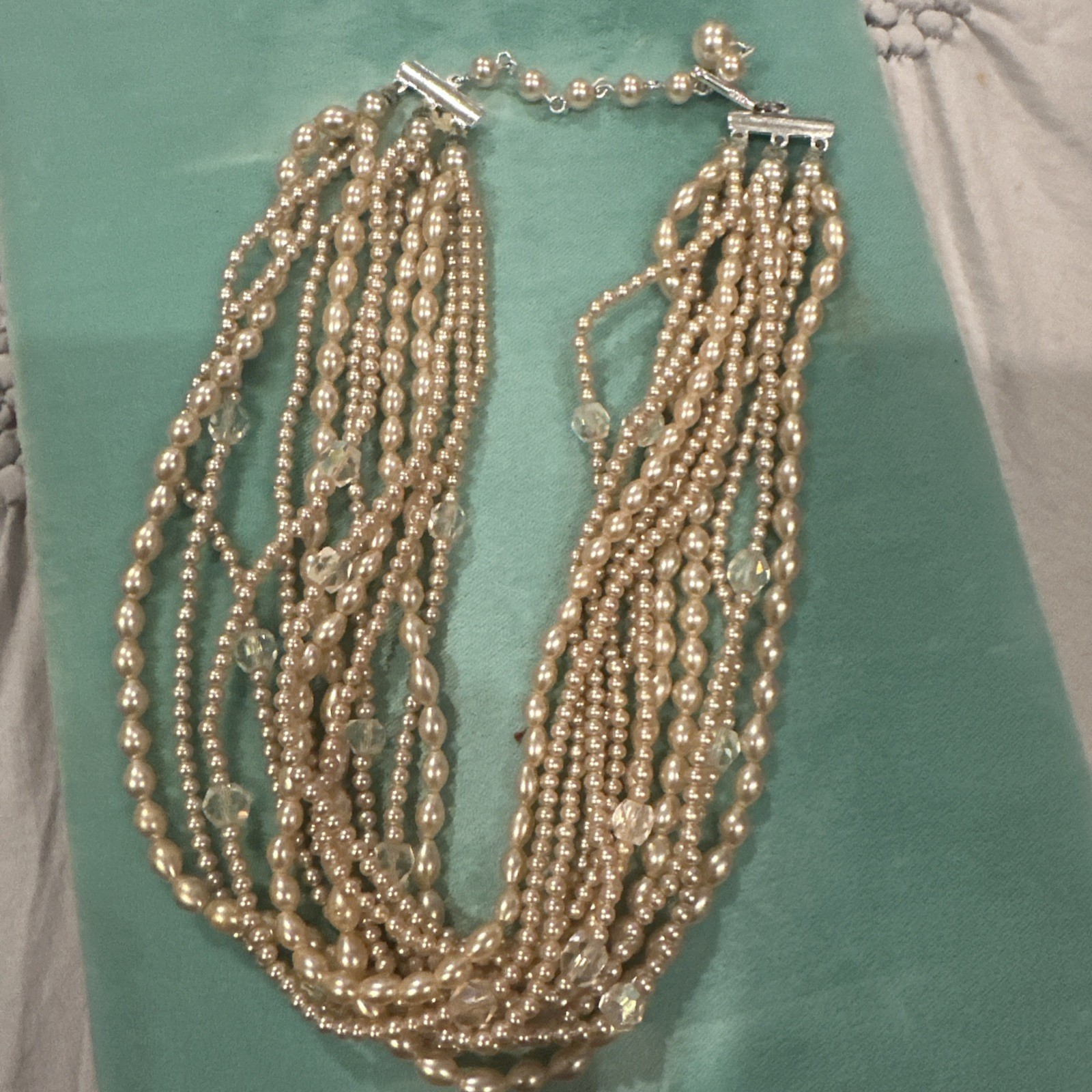 Pearl Fashion Jewelry Necklace 17 Inches