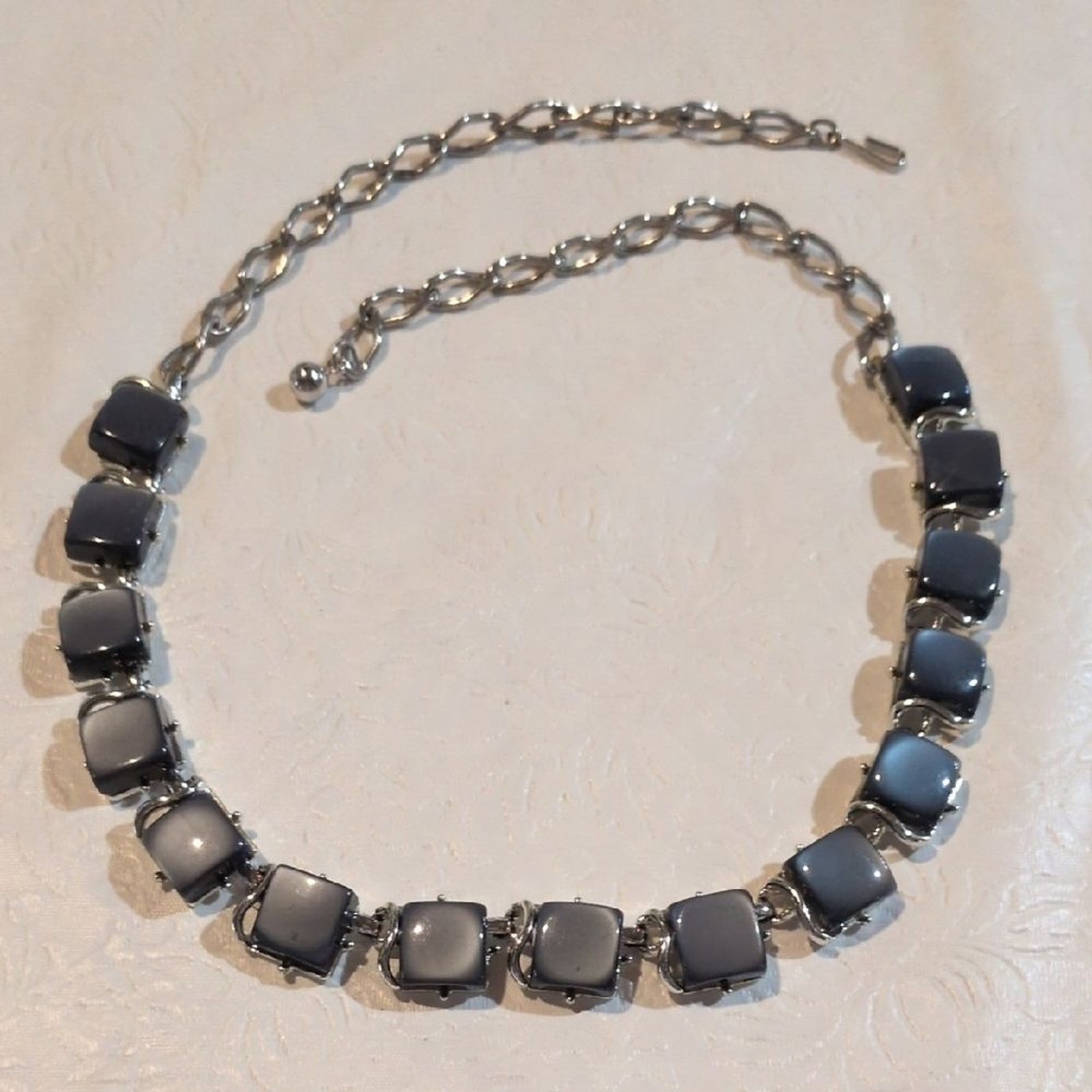 Silver Tone Gray/Blue Moonglow Style Square Stone Choker Necklace Vintage – Coro