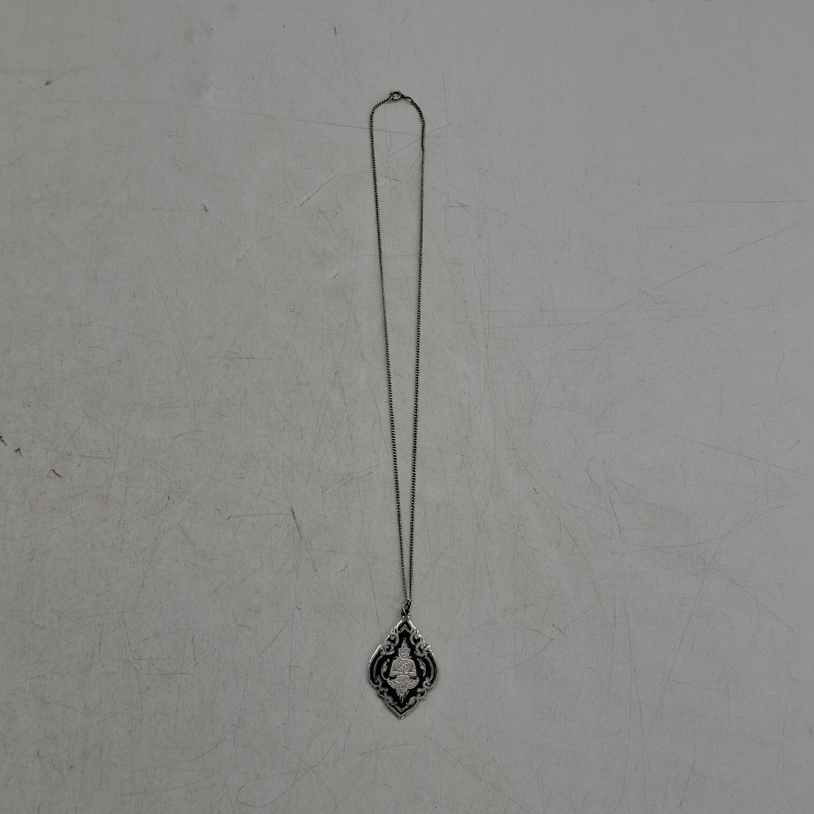 Siam Marked Sterling Silver Black Niello Pendant Necklace Chain 9.41 g Jewellery