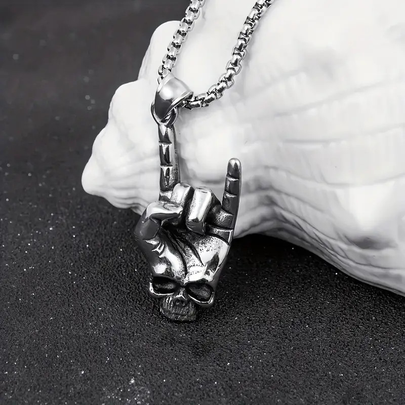 Rock-On Skull Jewelry Vintage Silver Look Music Gothic Pendant Necklace
