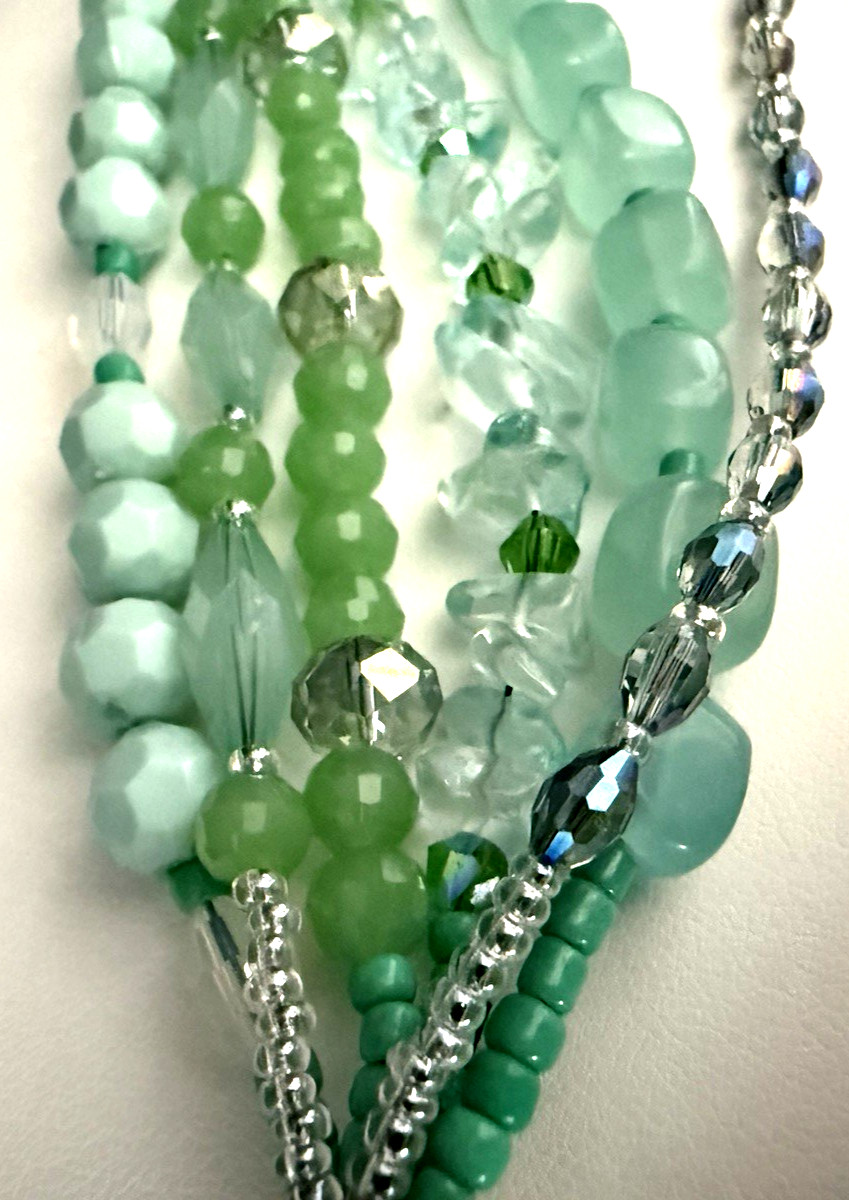 Talbots Multistrand Layered Acrylic Glass Resin Teal Beaded Gold Tone Necklace