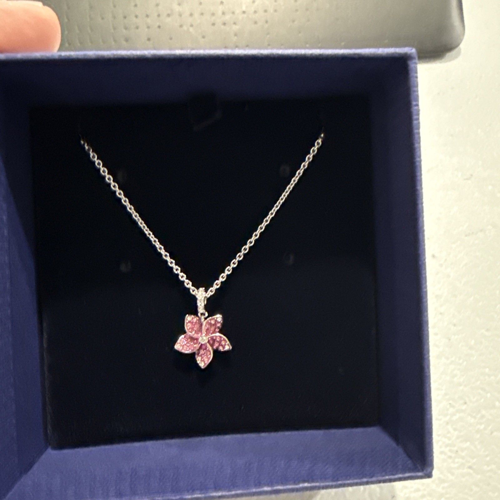 Swarovski Crystal Tropical Flower Pendant Pink Rhodium Plated 5519248 – NEW