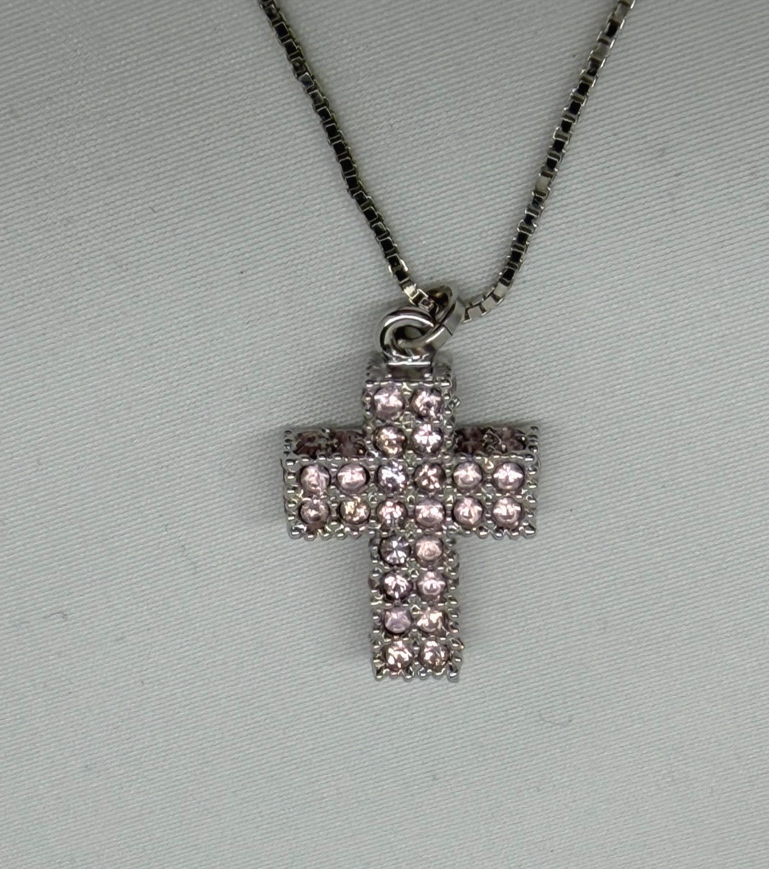 Swarovski Small 3D Cross Pendant Necklace Amethyst [Mint] w/Box 16” 986893