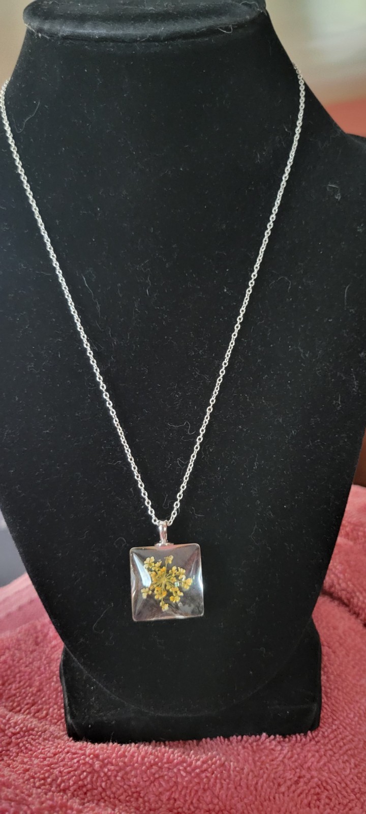 Square Clear Glass Yellow Flower Pendant Necklace 16 Inch, 925 Chain