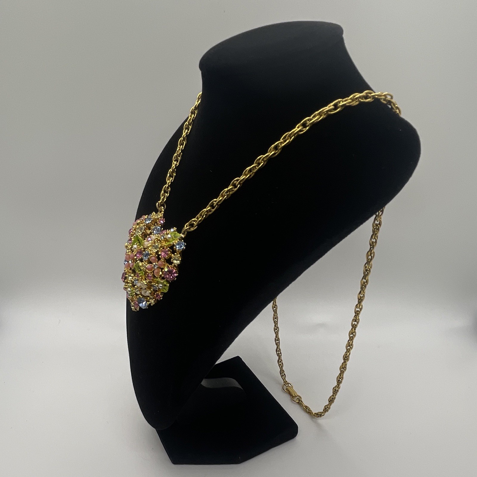 Vintage Arthur Pepper ART Floral Heart Rhinestone Necklace Signed Gold Tone