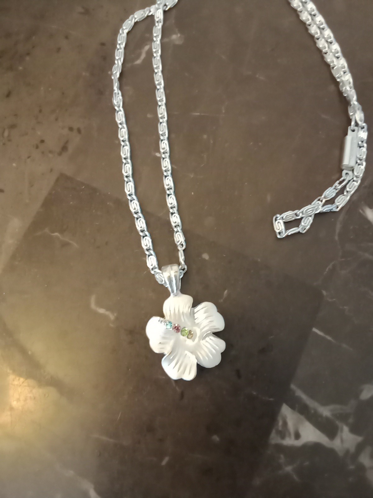 Lia Lianna Silver Tone Flower Pendant Multi Color Sets On Germany Chain