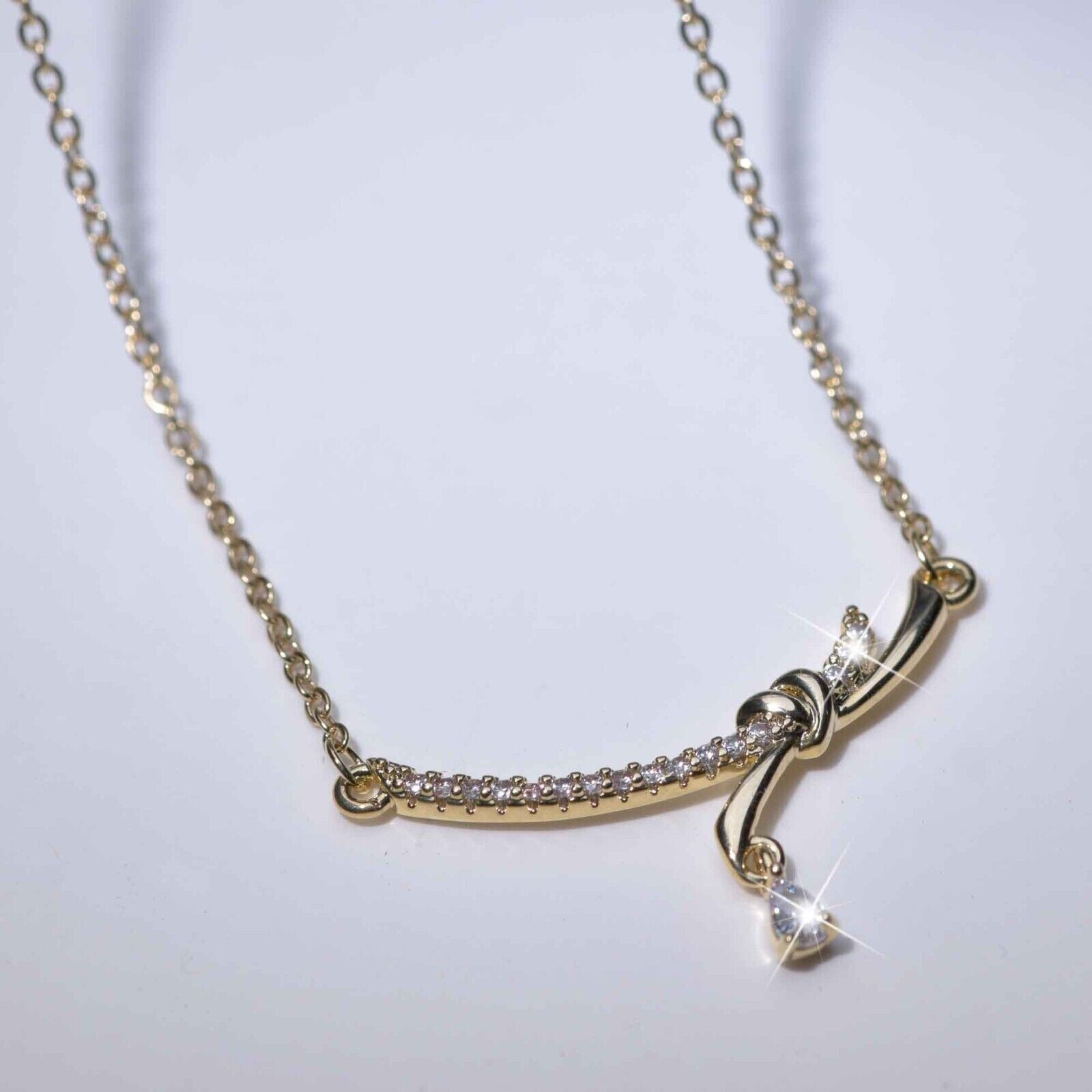1.80Ct Round Cut Simulated Diamond Women Fancy Pendant In 14K Yellow Gold Plated