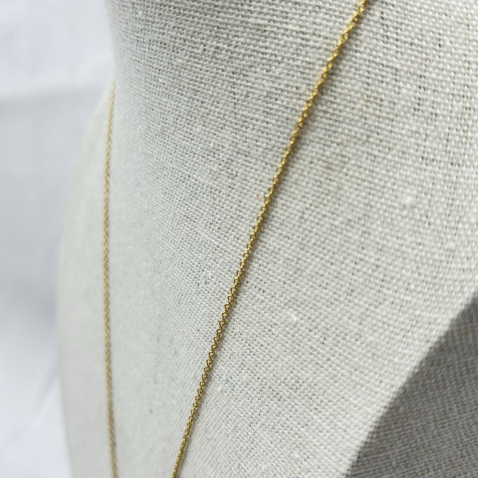 Agapee Womens Stilla Lariat Sliding Pendant Necklace 18K Gold Plated Brass 17″