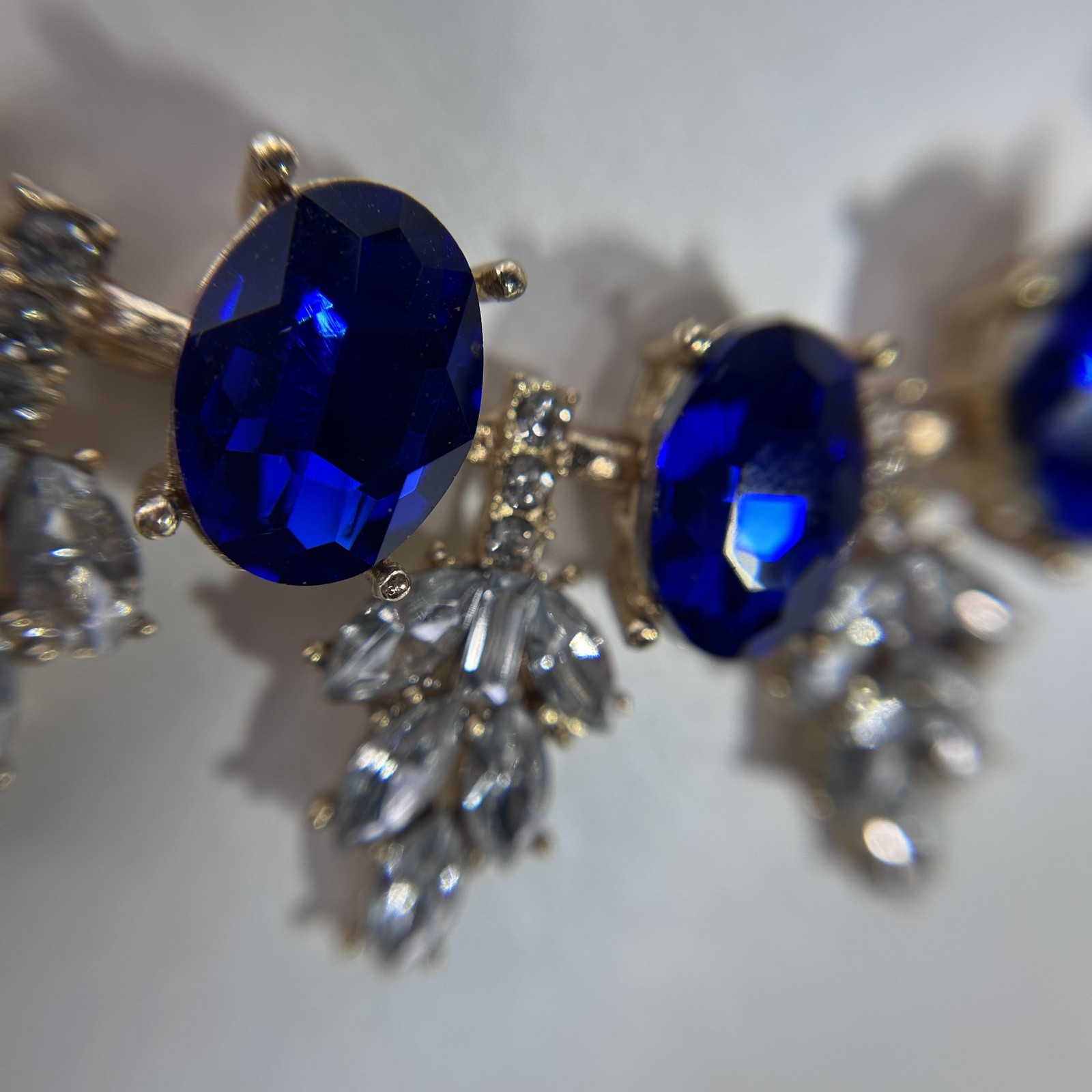 VTG Blue Rhinestone Statement Bib Necklace Gold Tone Crystal Prom Wedding Formal