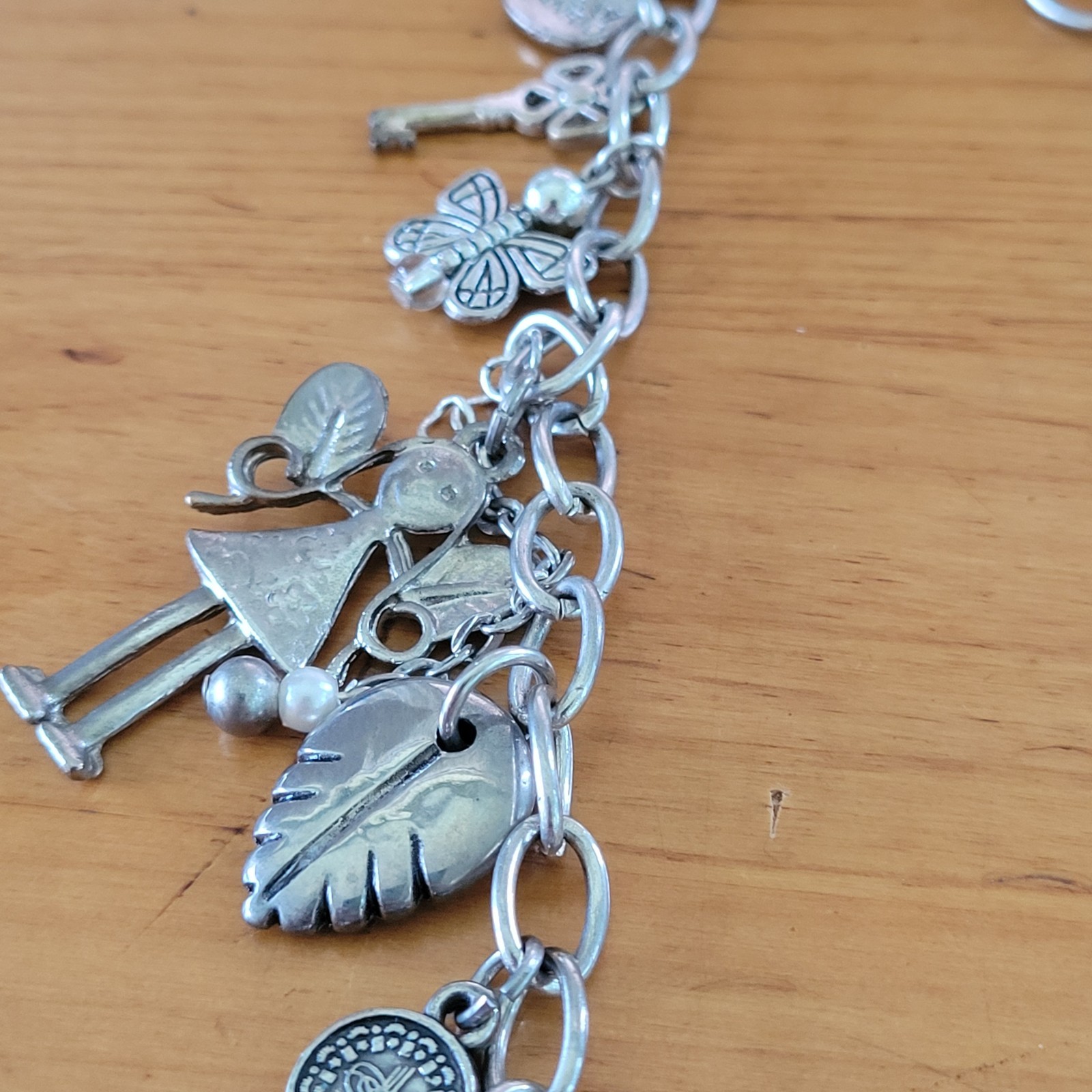 Vintage 2007 SANRIO Hello Kitty Loaded Charm Necklace 16″ 36g