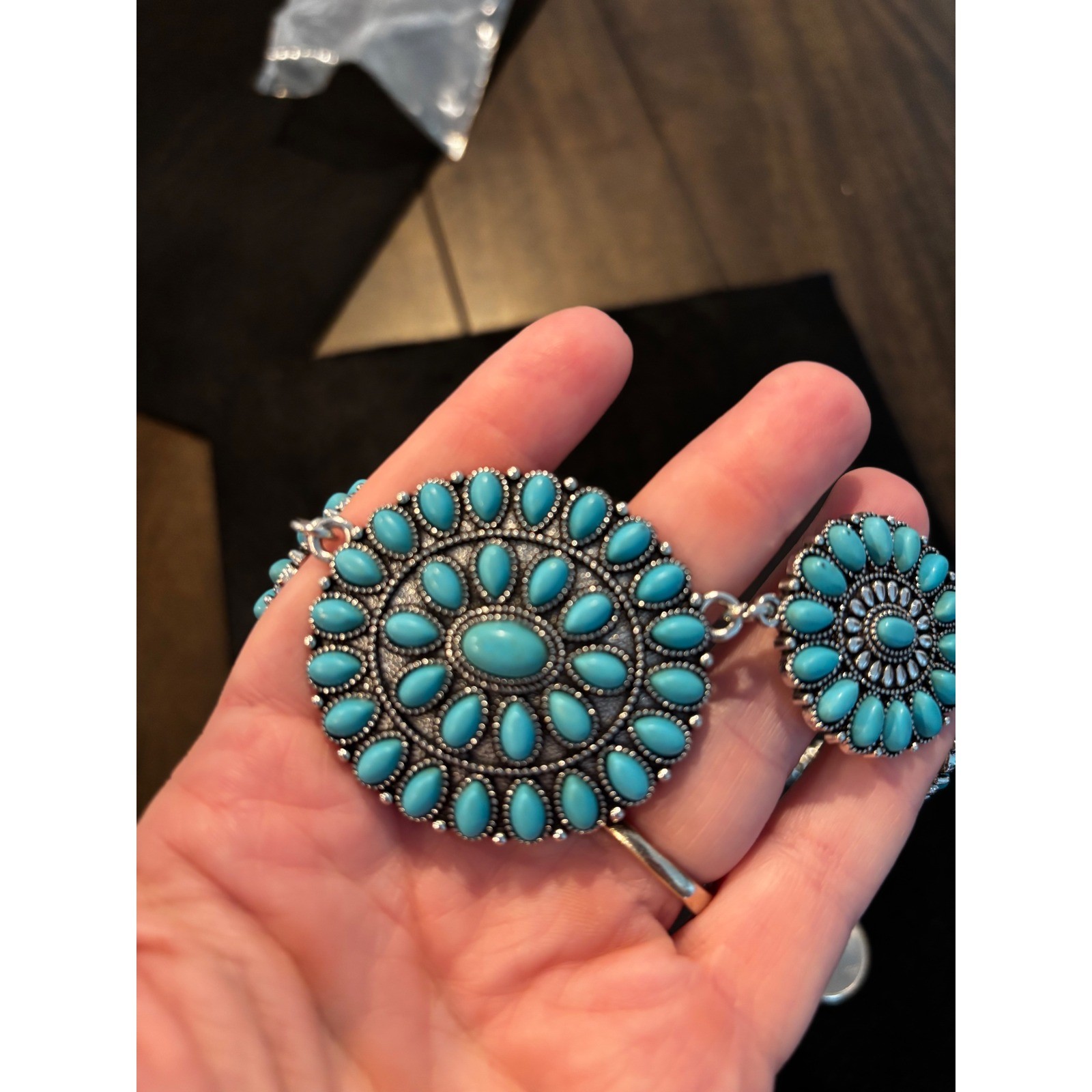 Western Turquoise Floral Medallion Statement Necklace Silver Tone Boho