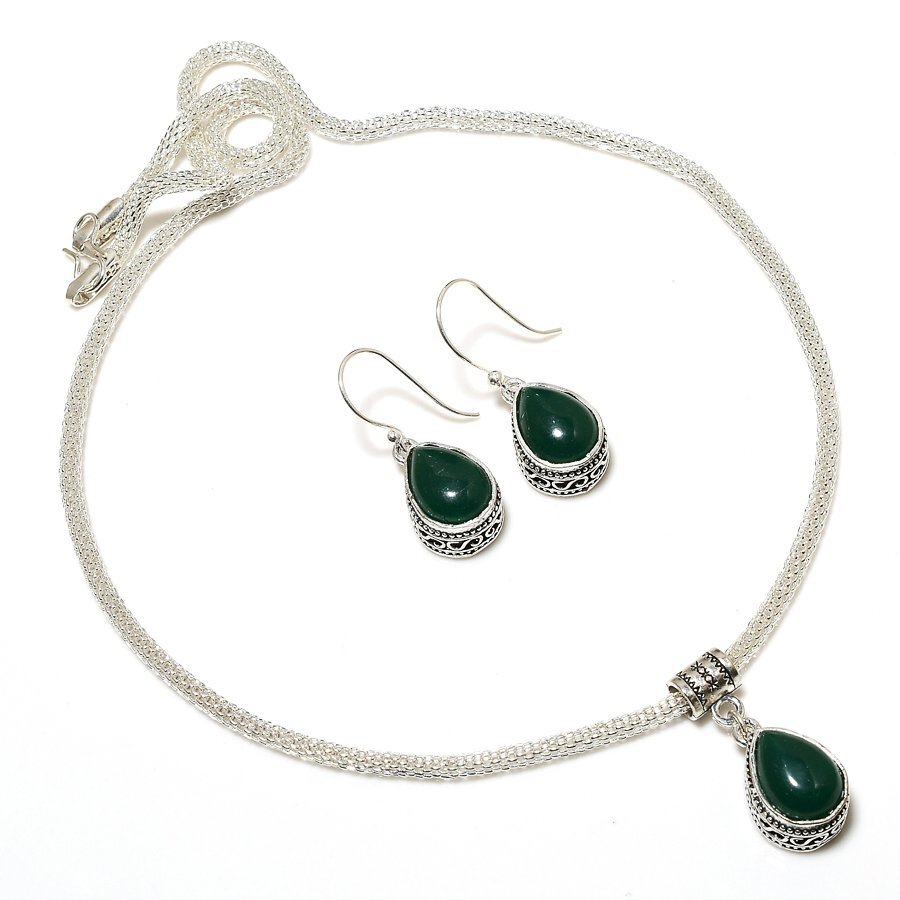 Green Onyx 925 Silver Plated Handmade Necklace & Earrings Set of 18″