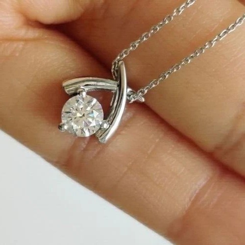 2Ct Round Cut Simulated Diamond Women’s Charm Pendant In 14K White Gold Plated
