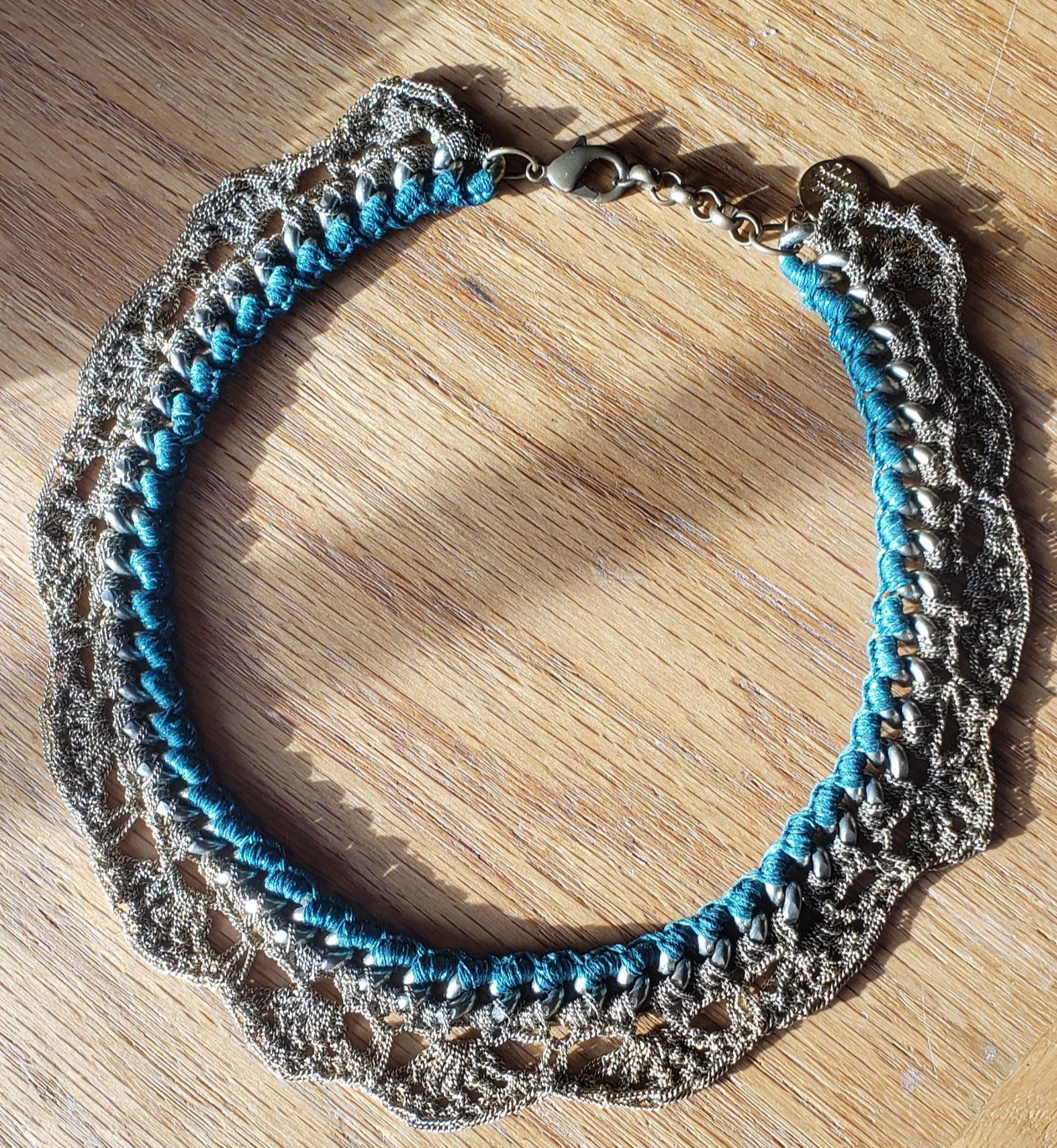 VENESSA ARIZAGA NECKLACE/CHOKER – WOVEN BRASS CHAIN MESH – SILK/COTTON BRAIDED