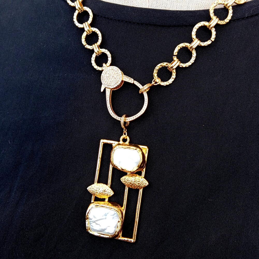 Cultured White Pearl Rectangle Pendant Gold Plated Chain Necklace Jewelry