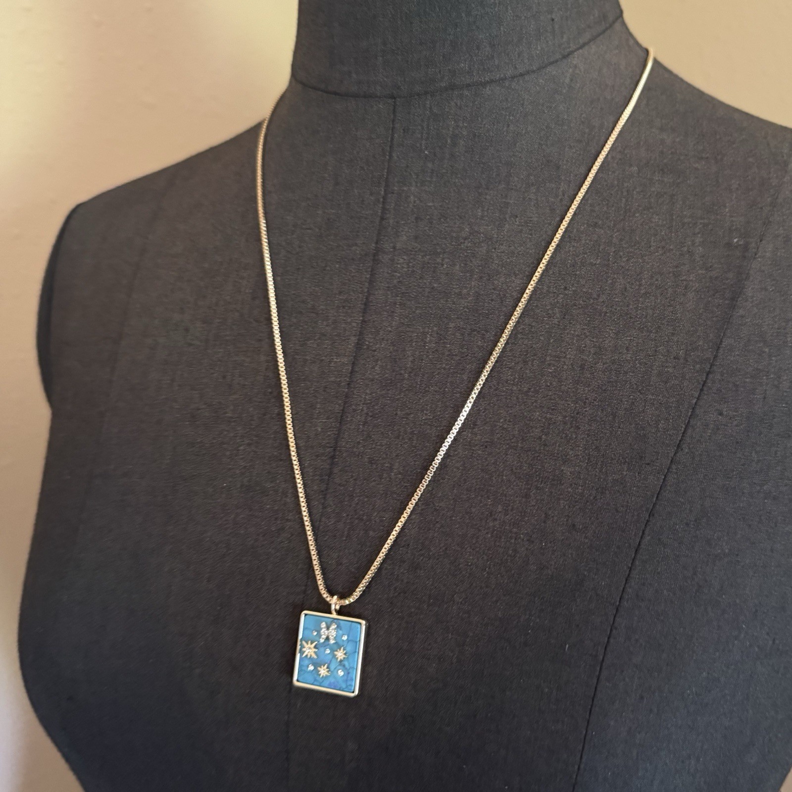BaubleBar Pisces Zodiac Pendant Necklace Turquoise Gold Tone NWT 20”