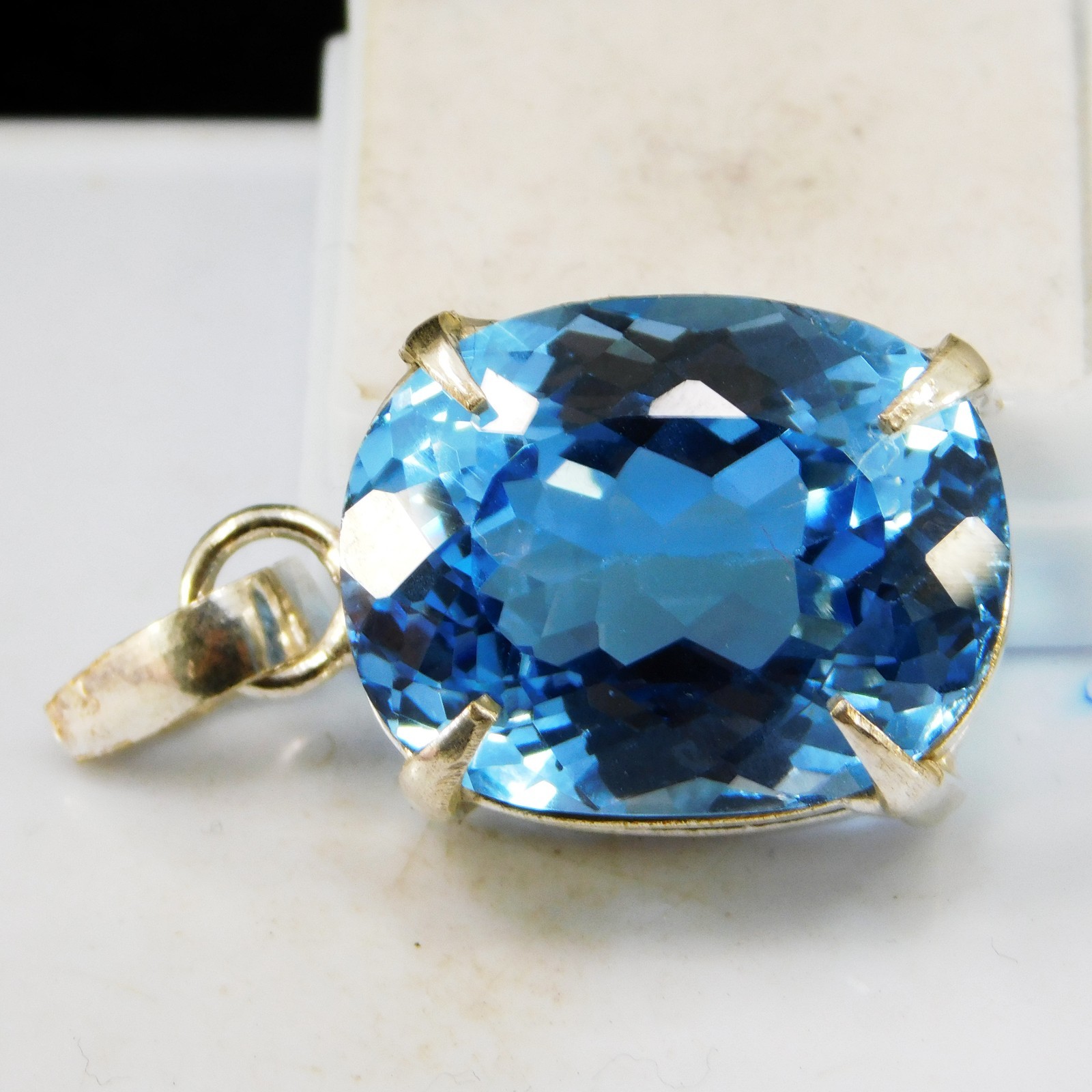 Natural 58.00 CT Certified Blue Sapphire Loose Gemstone Pendant 925 Solid Silver