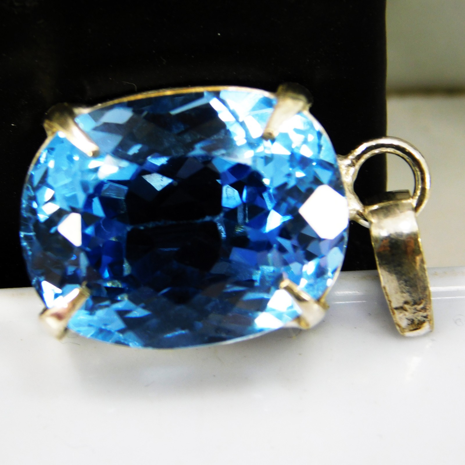 Natural 58.00 CT Certified Blue Sapphire Loose Gemstone Pendant 925 Solid Silver