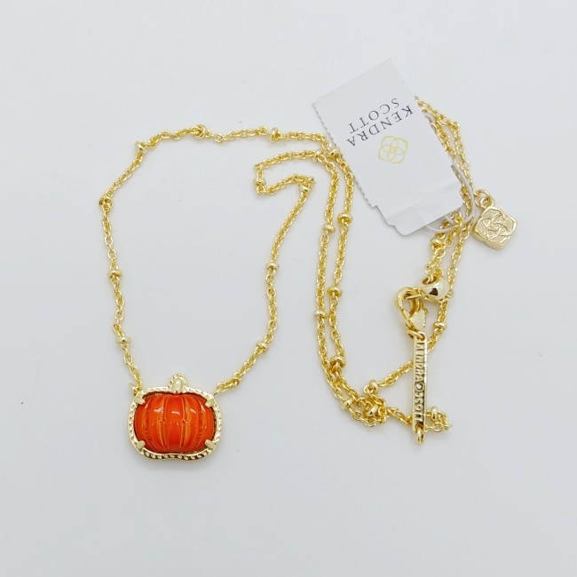 New Kendra Scott Pumpkin Gold Short Pendant Necklace In Orange Shell