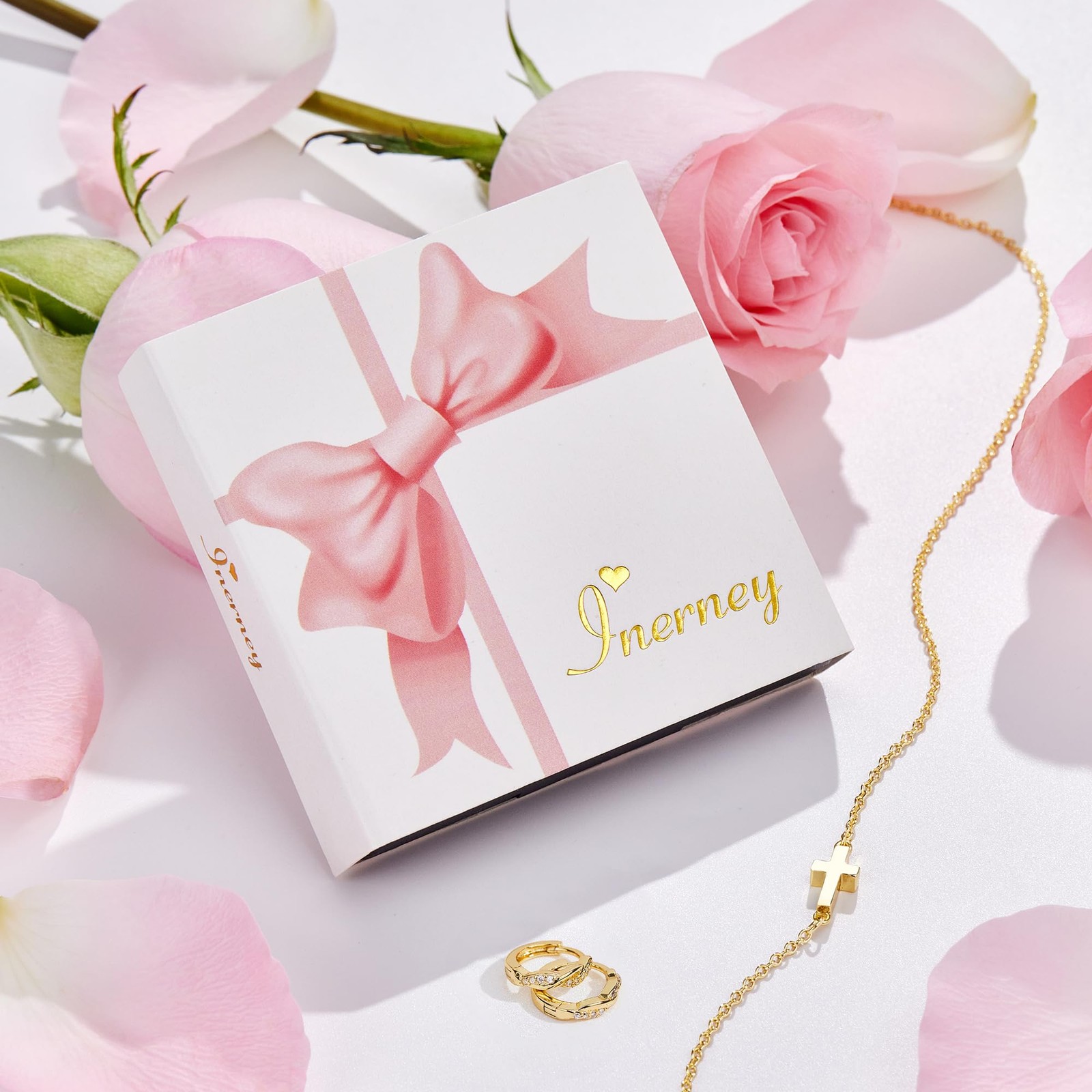 Inerney Gold Bubble Letter A Initial Necklace for Women, Balloon adult,