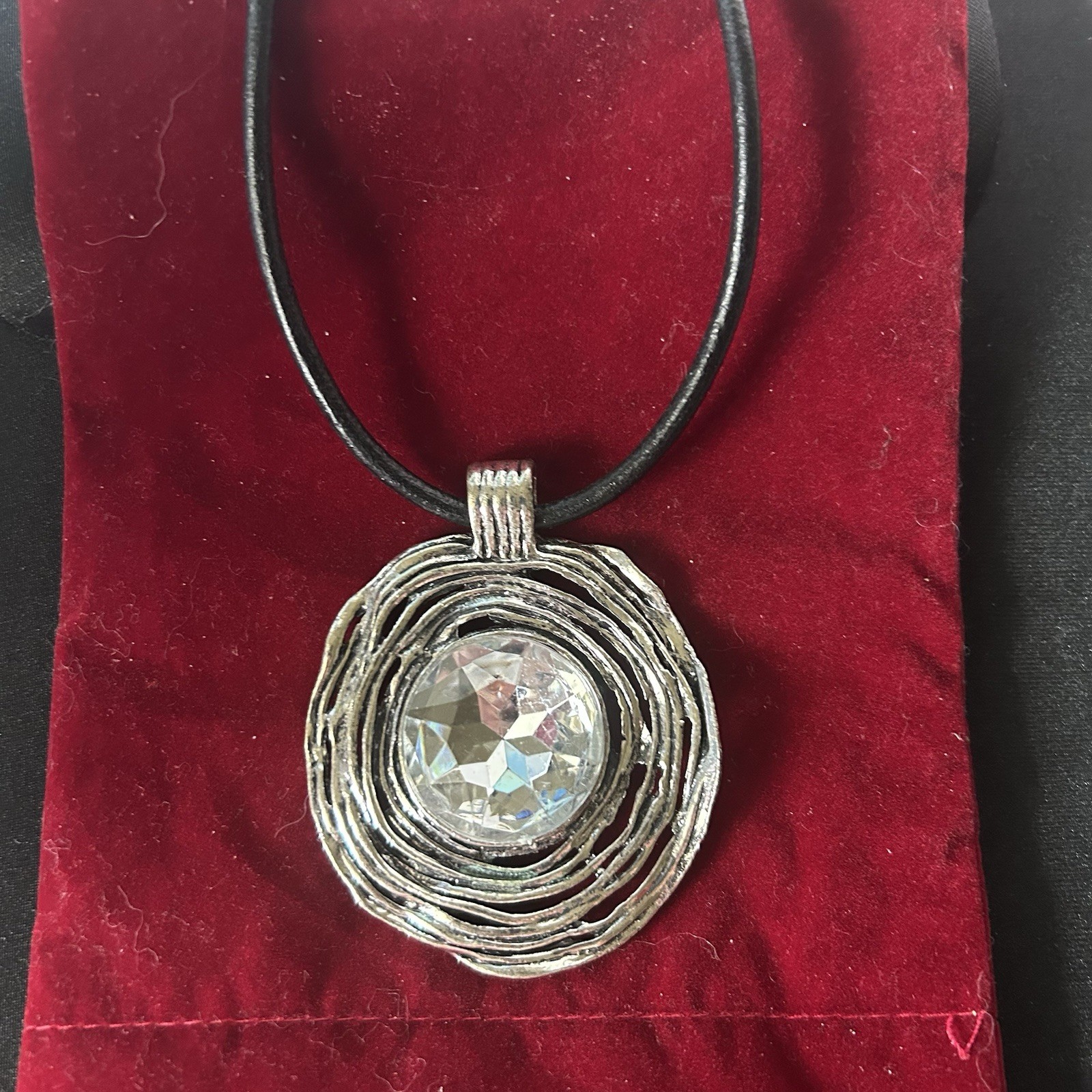 Necklace women silver and Black. Contemporary