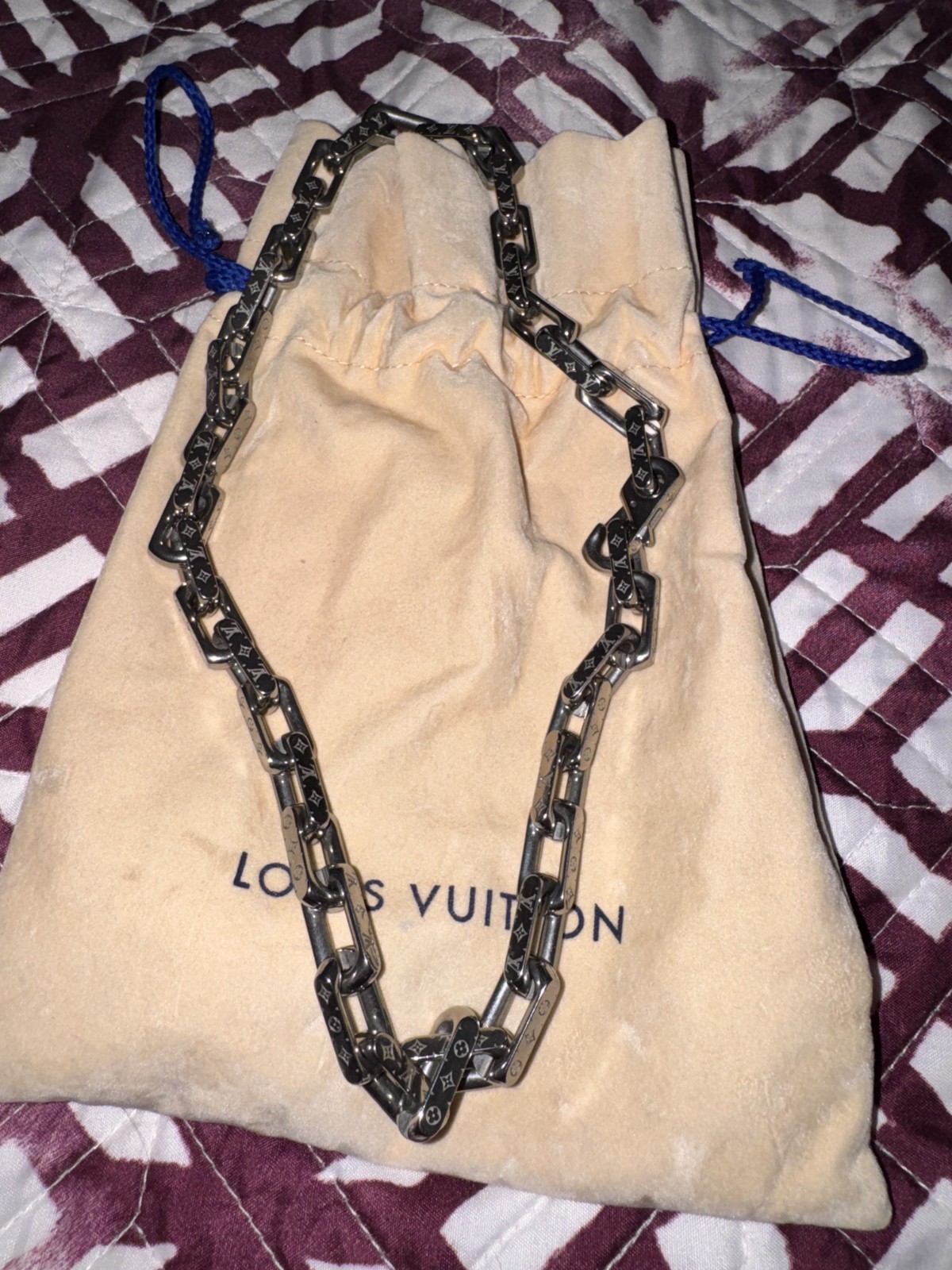 Louis Vuitton Monogram Chain Necklace with dust pouch, excellent condition