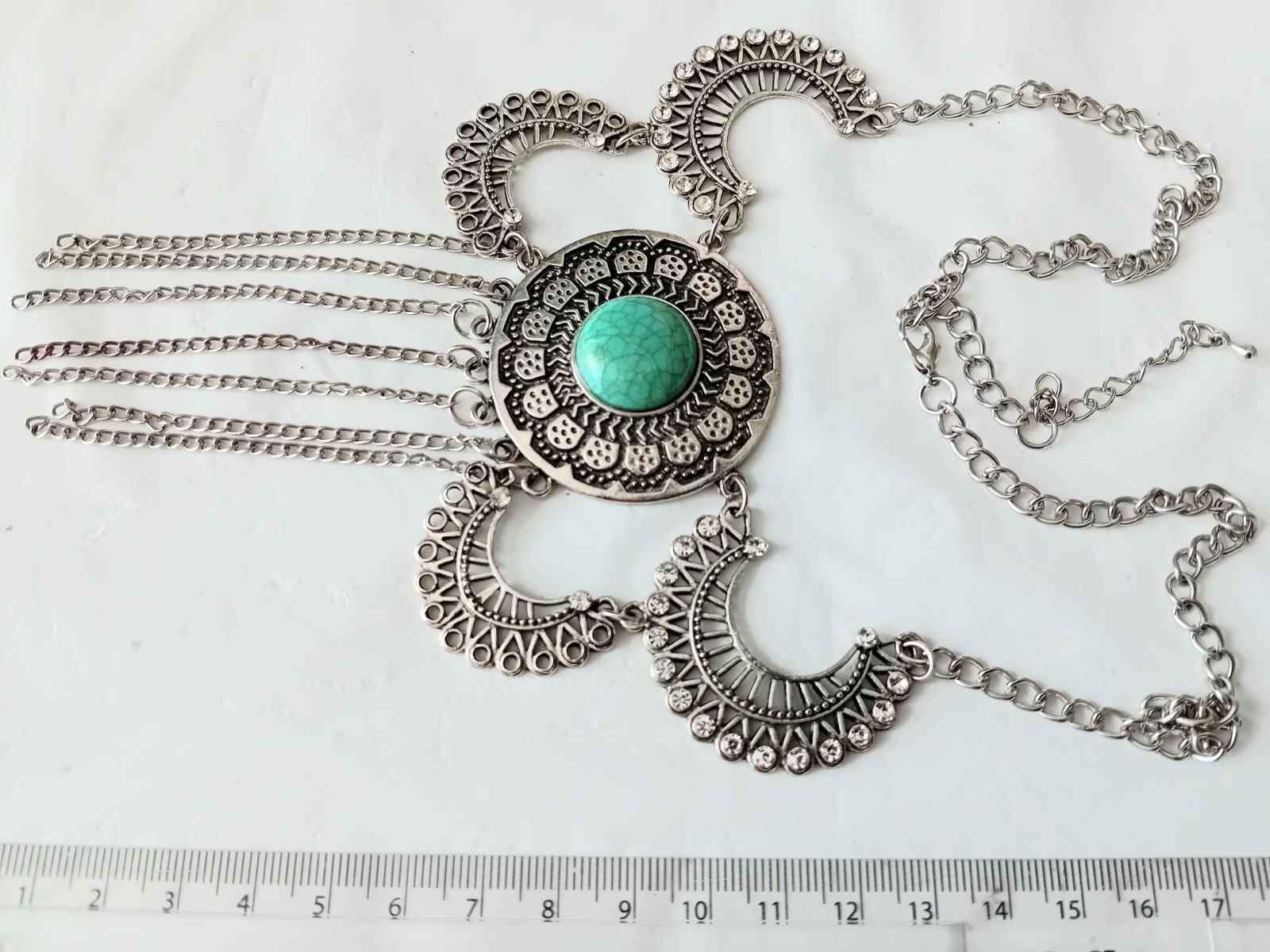 48cm Silver Tone Brutalist Statement Necklace A376