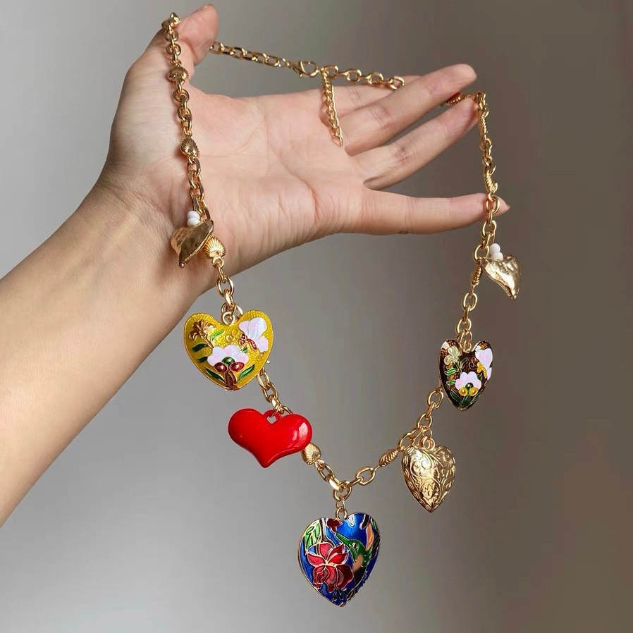 🌺Stylish Heart and Flower Pendant Bohemian Style Multi-Layer Necklace