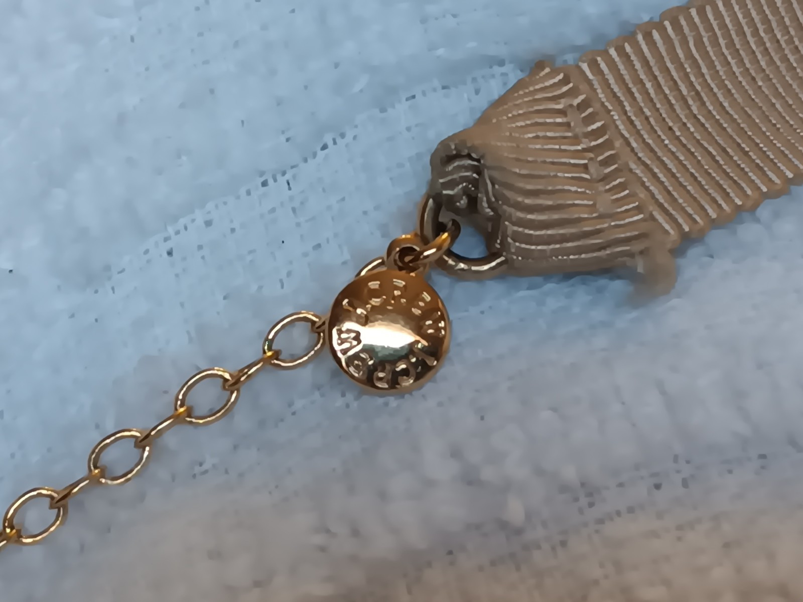 J Crew Goldtone Faceted Smoky Crystal Station Necklace Ribbon Closure 20-30 in