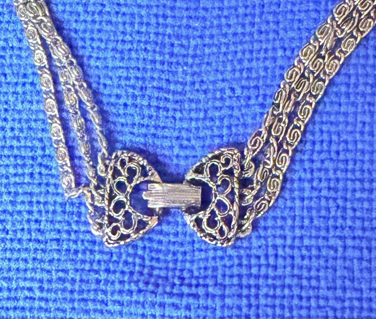 Vintage Silver Tone Metal Chain With Glass Pendant Necklace/ By Goldette