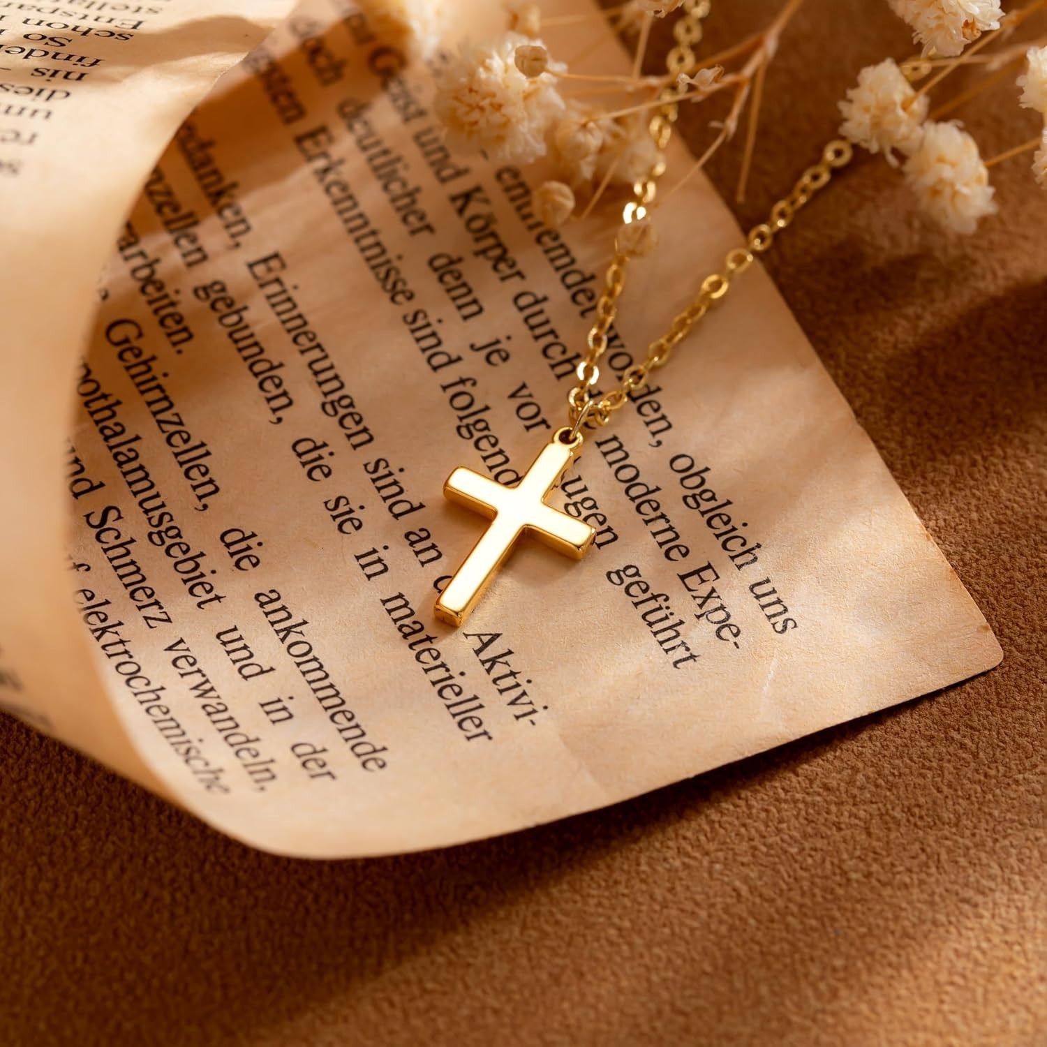 Beautifully Packaged Gold Cross Necklace – Perfect for Special Occasions
