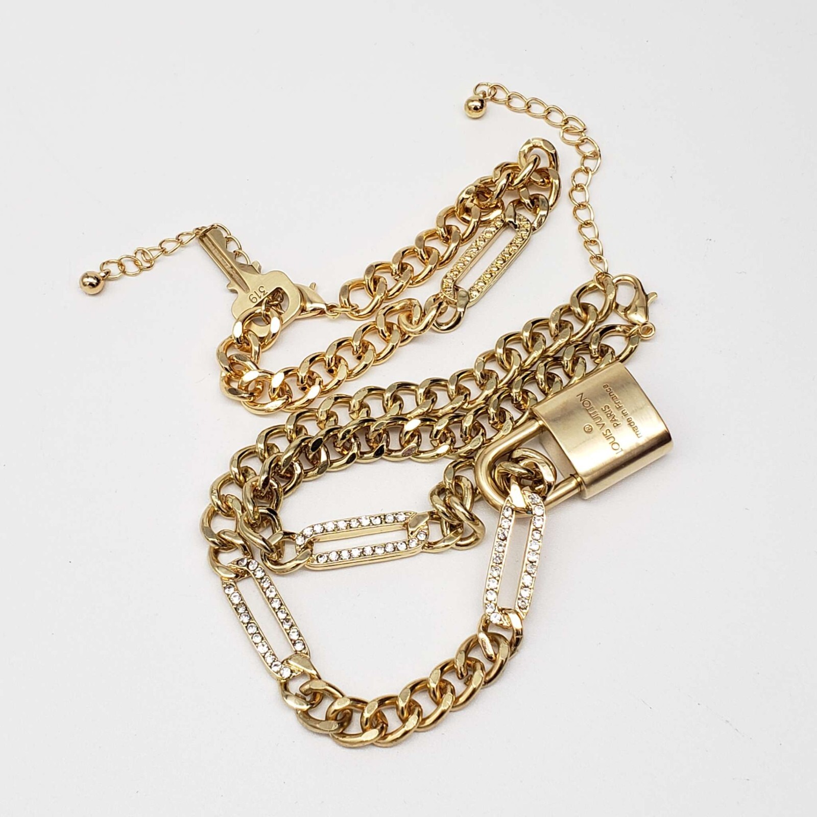 Louis Vuitton Lock & Key with Unbranded Gold Plated Chain Necklace