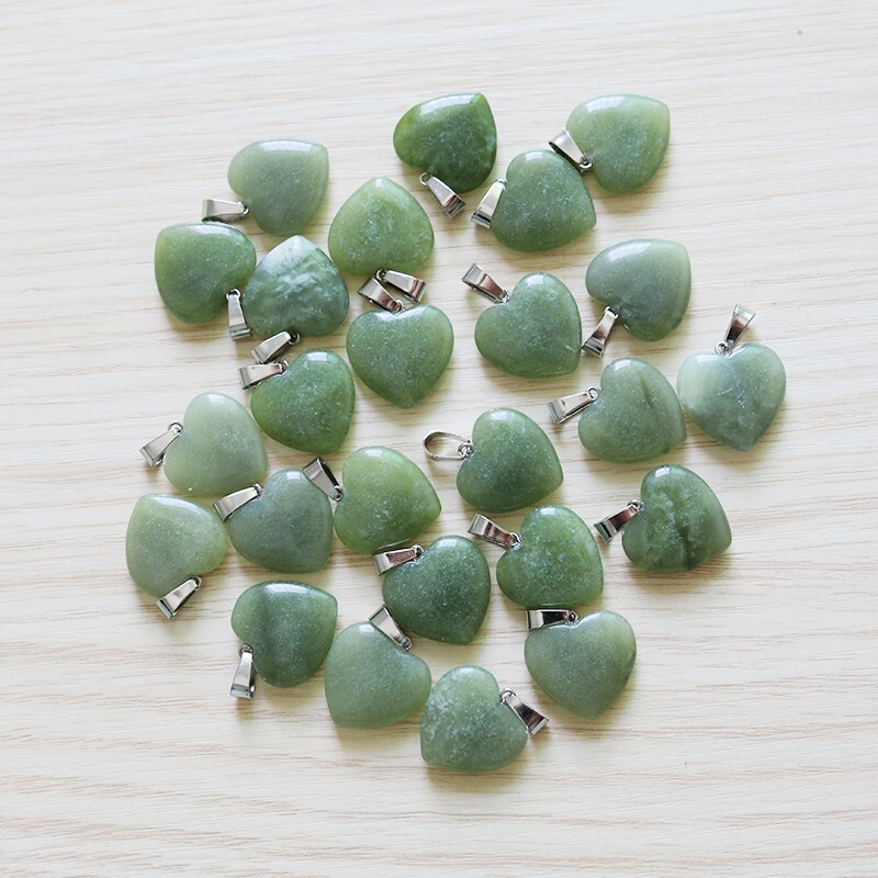 Natural dark green jade heart pendants crystal stone jewelry pendant bead 30pcs
