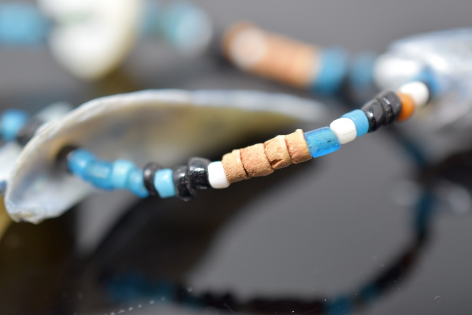 Fashion Sea Shells Turquoise Black Brown White Beaded Closed Loop Necklace 36″