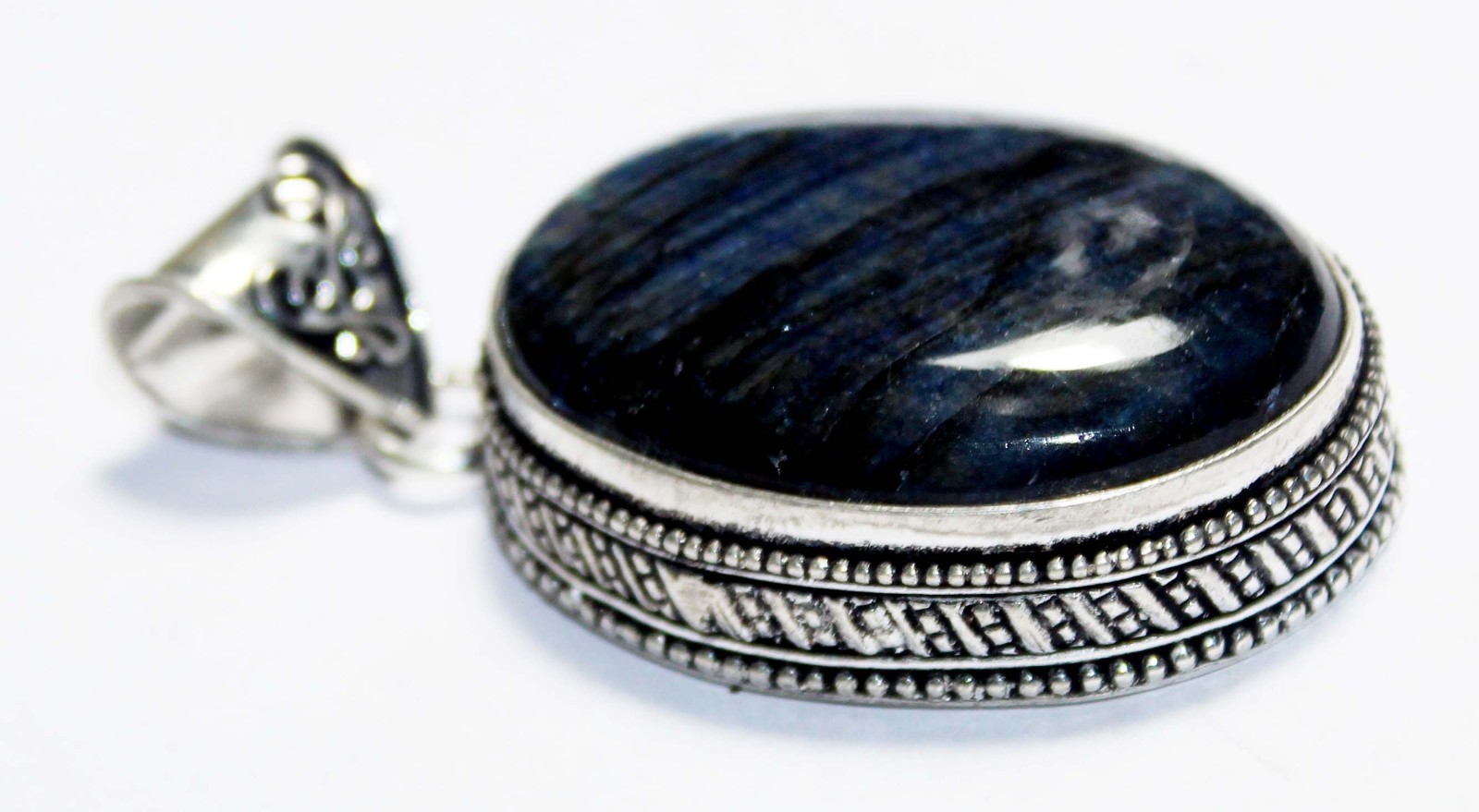 Labradorite Oval Shape Gemstone Handmade Pendant Jewelry Pendant Size 3 inches