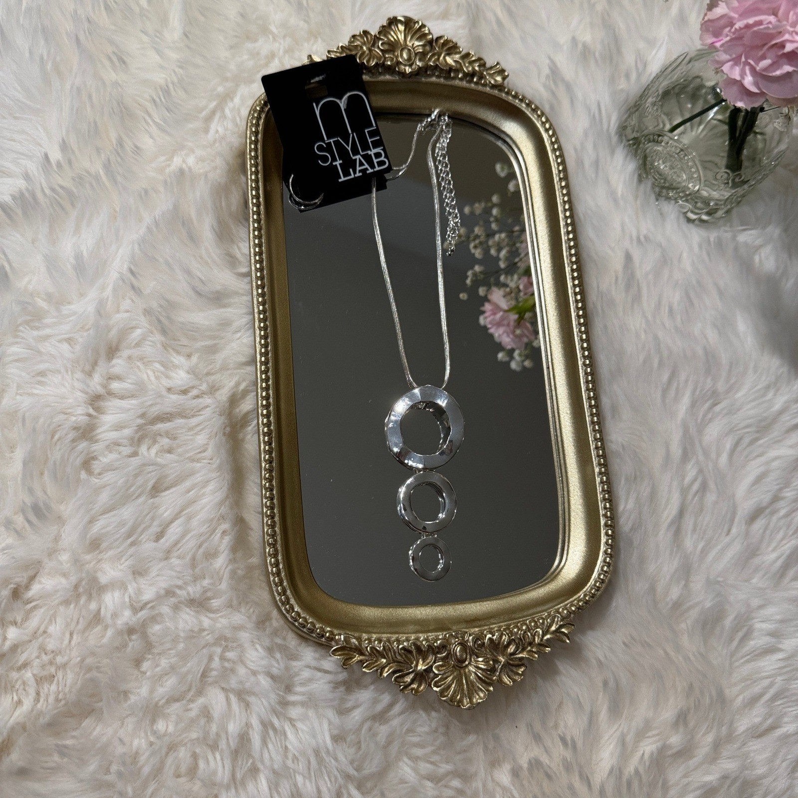 Y2K Silver Statement Necklace Minimalist Chic Clean Girl Aesthetic