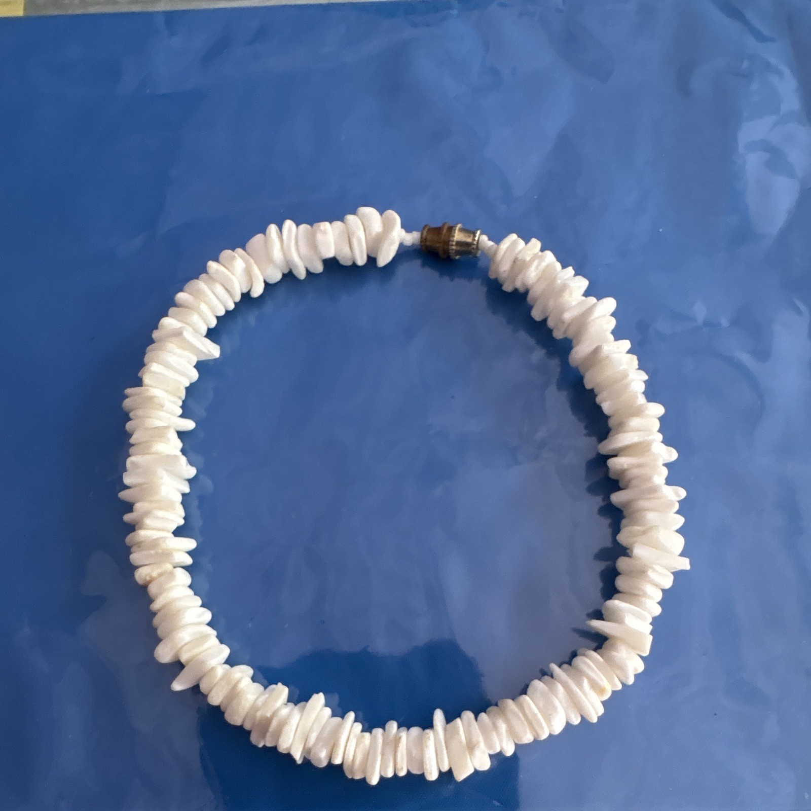 White Shell Chip Beaded Necklace Ball/Bead Chain Barrel Clasp