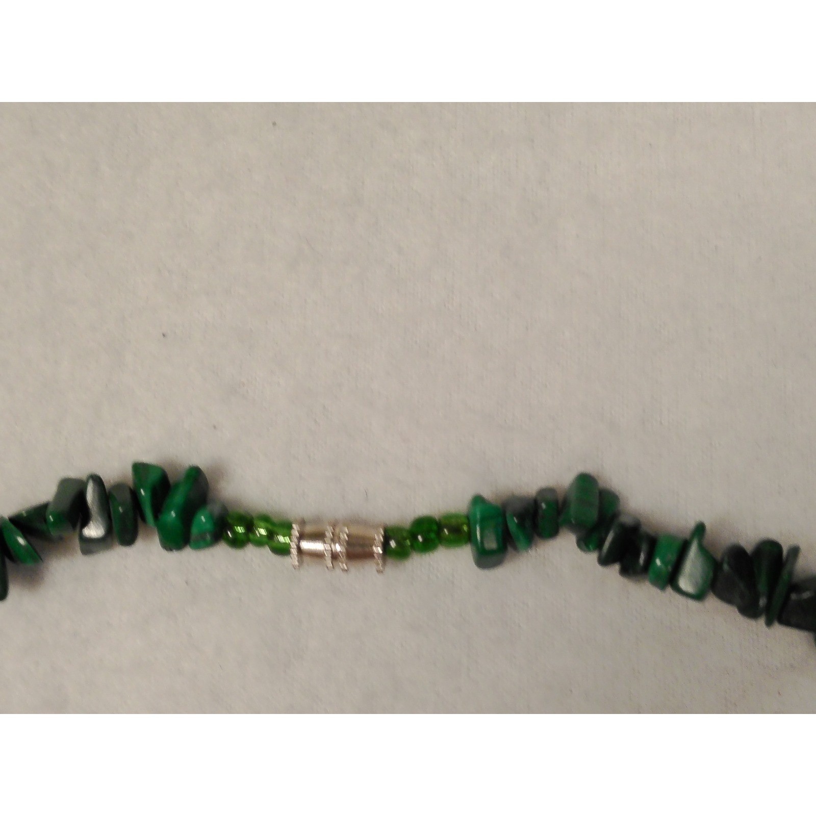 Chic Green Chip Malachite Beaded Necklace Magnetic Clasp Gemstone Jewelry