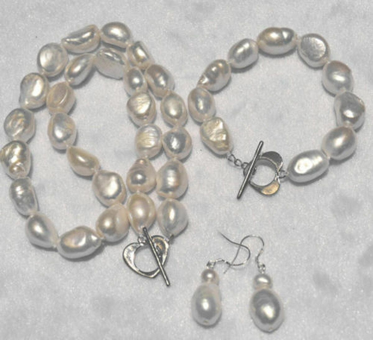 Pretty Natural 9-10mm White Baroque Pearl Necklace Bracelet Earrings Set 18/7.5