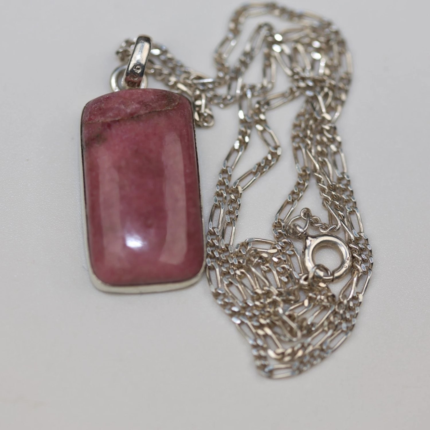 Vintage Sterling Silver Rhodonite Pendant Necklace 925 Figaro Chain 18″ Pink
