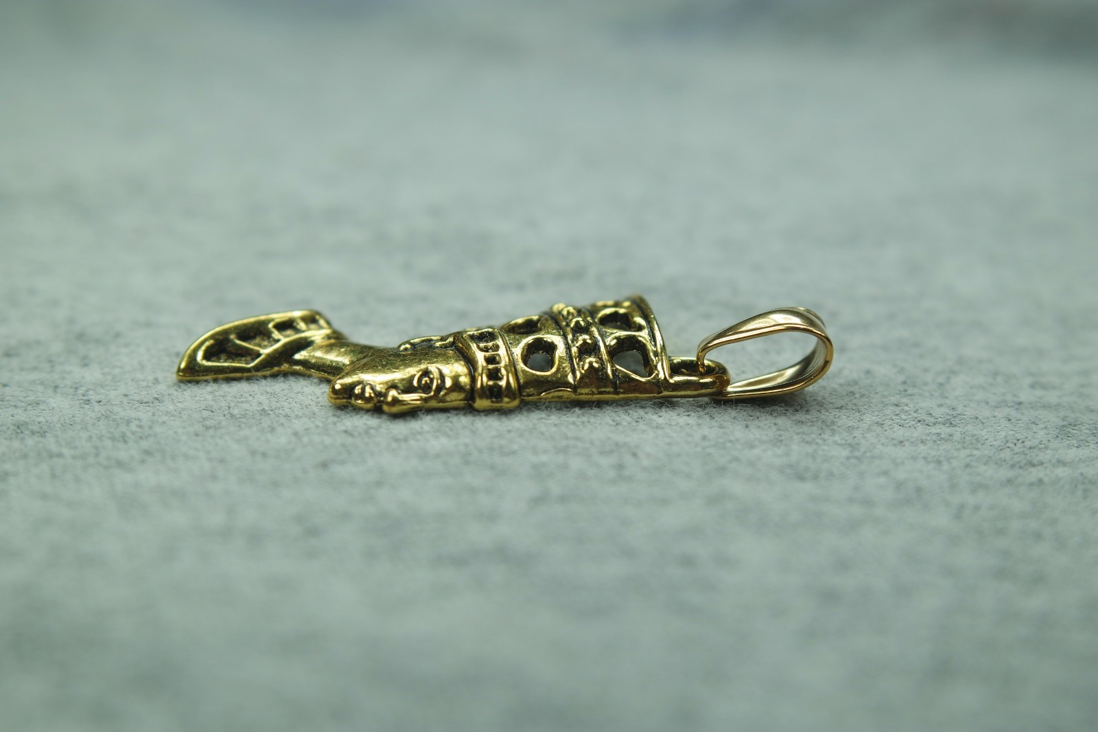 Nefertiti Pendant or Earrings, Gold Plated Zinc Alloy, 39mm 1.5″ tall