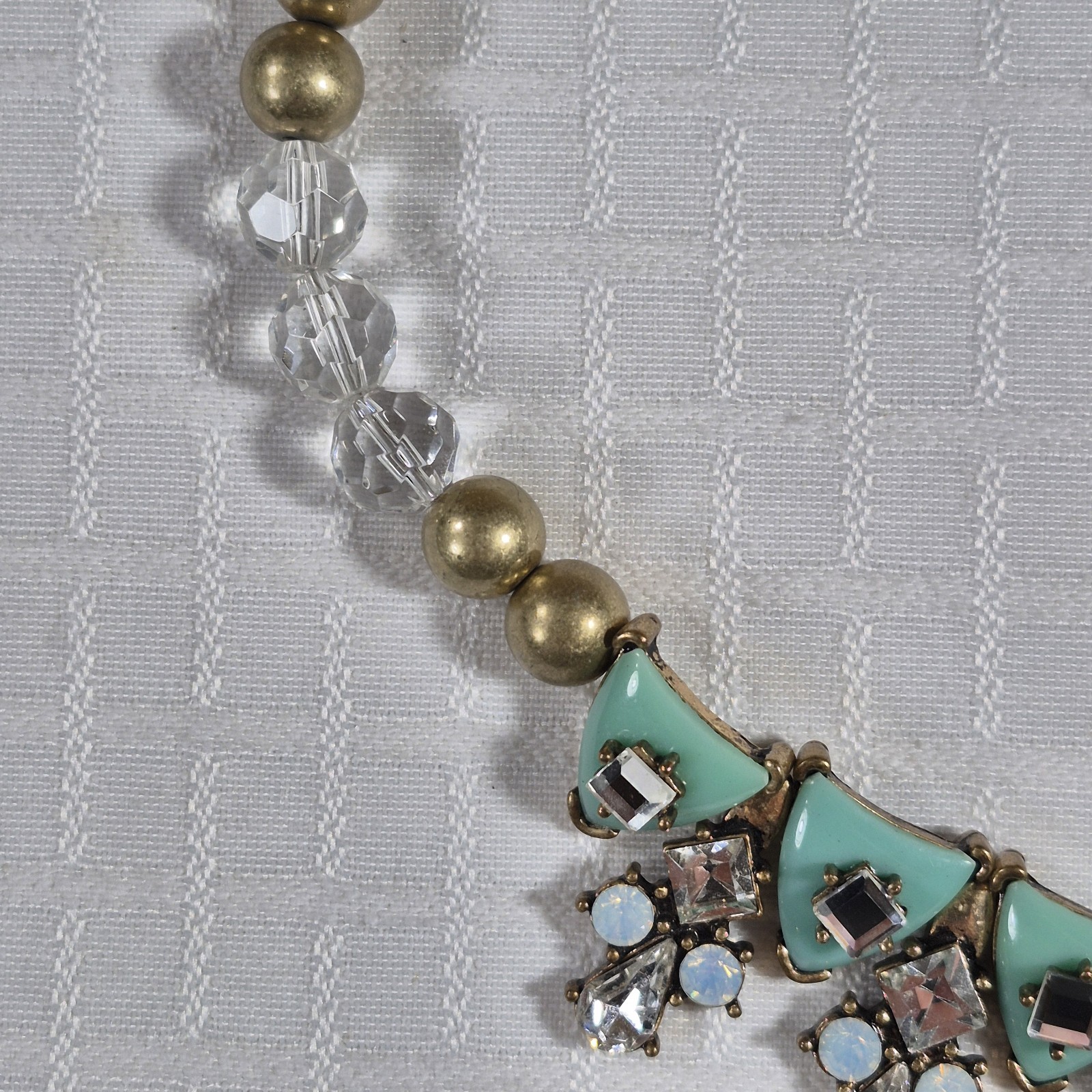 vintage ornate rhinestone and acrylic linked antiqued brass tone necklace
