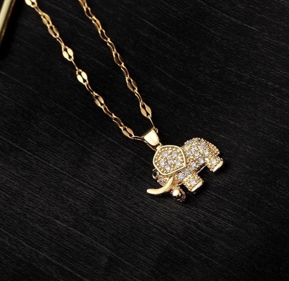 Cute Elephant Cubic Zirconia Pendant Necklace Gold Copper Women Men Jewelry