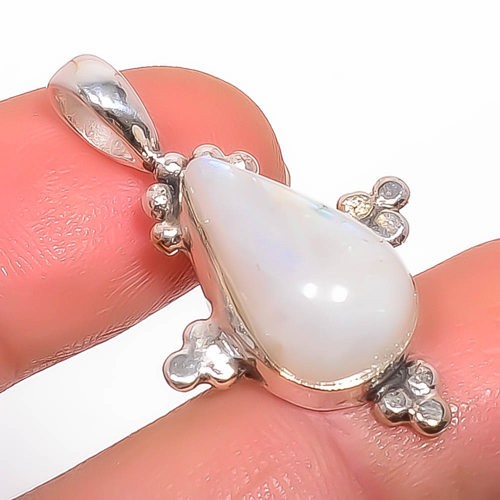 Natural Rainbow Moonstone – Bihar 925 Silver Plated Pendant 1.37″ P7354-19