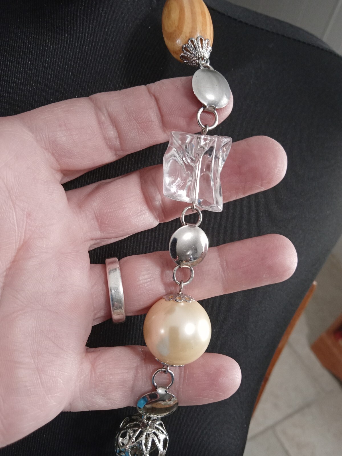 🌸 Vintage Silver Tone Ivory Earth Tones 42” Beaded Long Necklace 🌸 #48