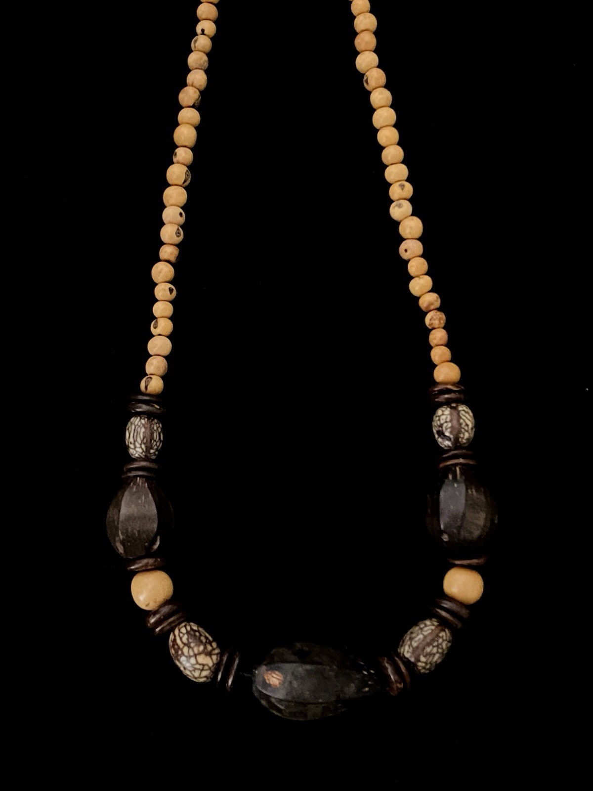 Natural Wood and Dark Bead Boho Statement Necklace – Beige and Black