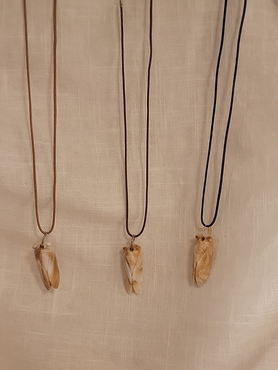 MOUNTAIN GRASS UNIT CICADA NECKLACE