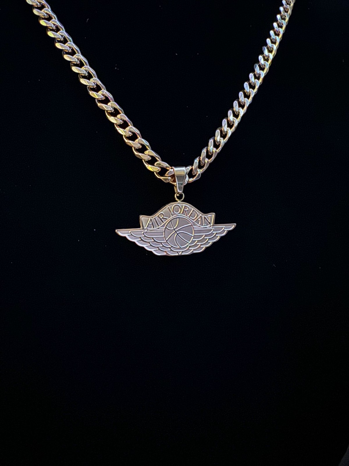 Gold Jordan Necklace – Air Jordan – 5mm Cuban – Stainless Steel – 22″ Chain Y2K